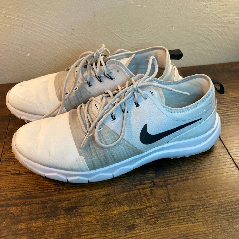 Nike Free TR 8 Womens Size 7.5 Training Shoes White Vast Grey AH6973-100 Workout